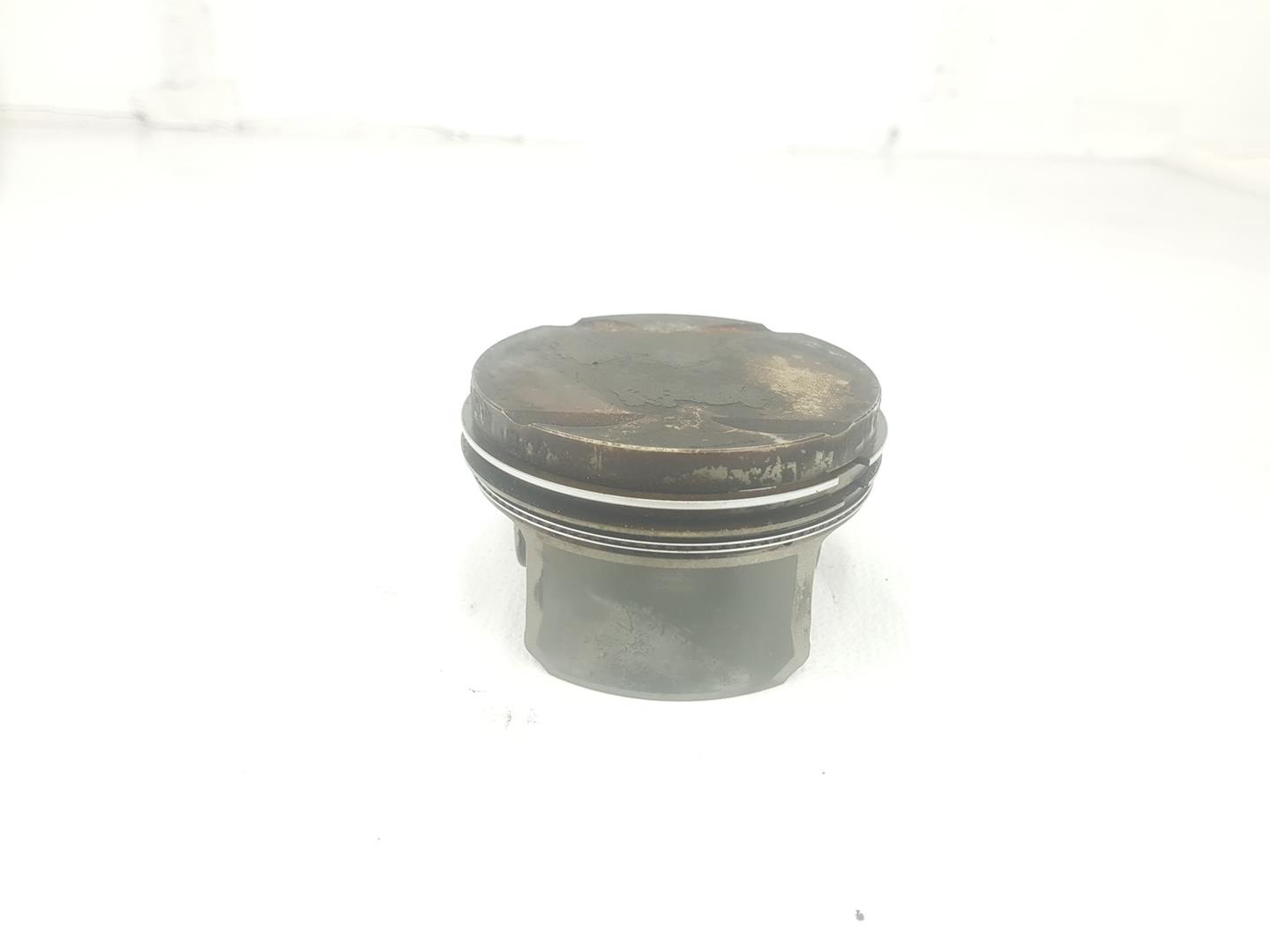 BMW 3 Series E46 (1997-2006) Piston 11001714564, 1714564 24193804