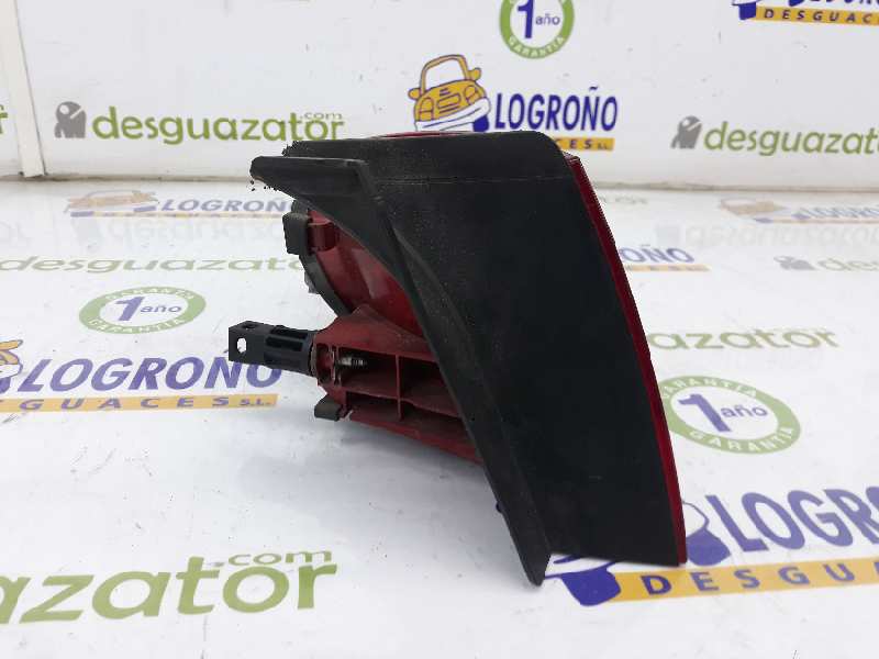 AUDI A4 B5/8D (1994-2001) Rear Right Taillight Lamp 8K5945096D,8K5945096D 24035387