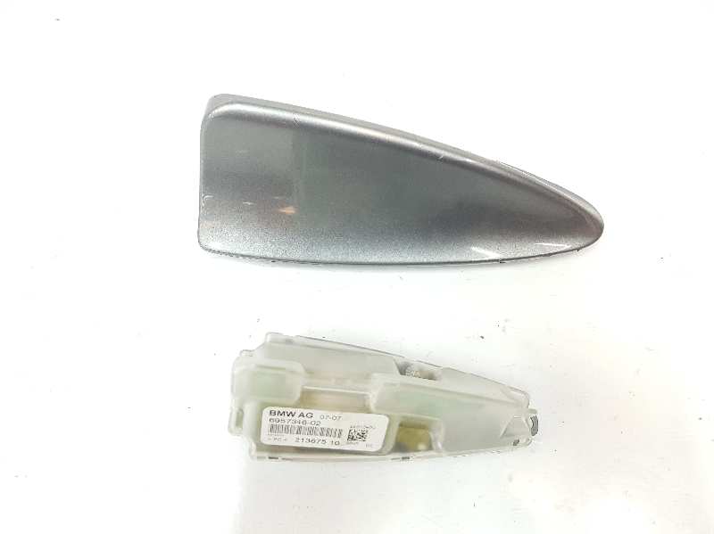 BMW 5 Series E60/E61 (2003-2010) Antenna 65206957346, 6957346, COLORGRISVERFOTOS 19684164