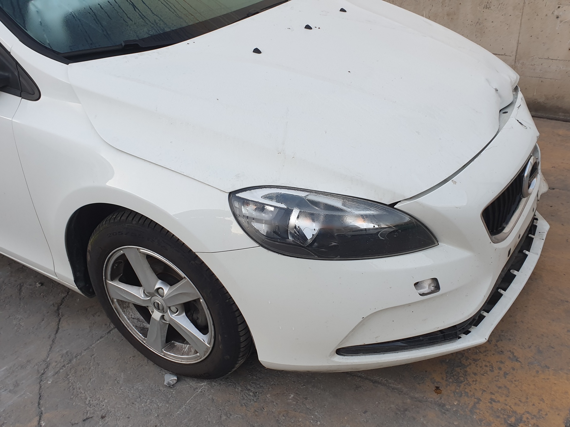 VOLVO V40 2 generation (2012-2020) Трубки кондиционера 31467913,31467913 24240654