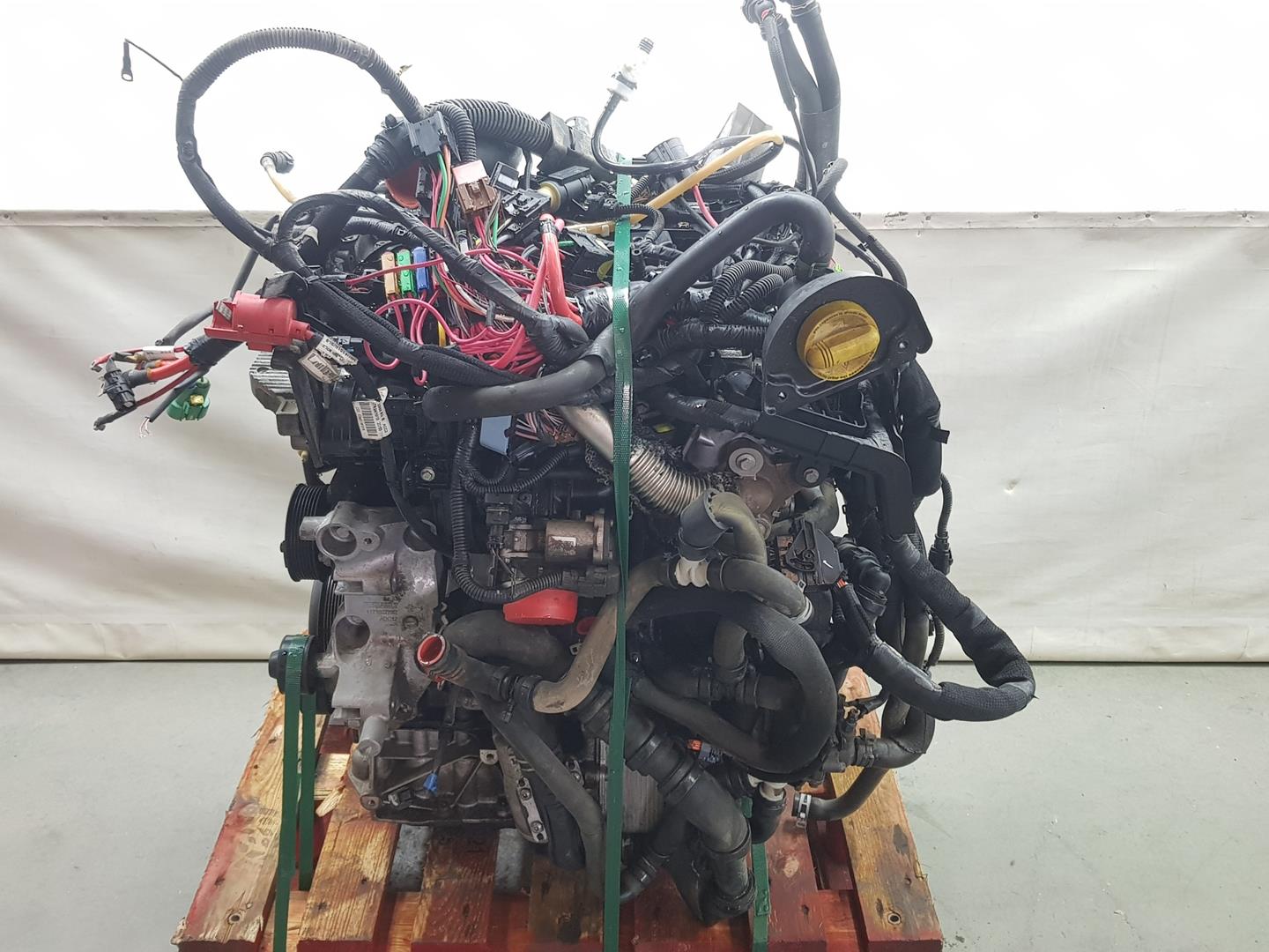 RENAULT Master 3 generation (2010-2023) Engine M9T702,8201515317 25353334