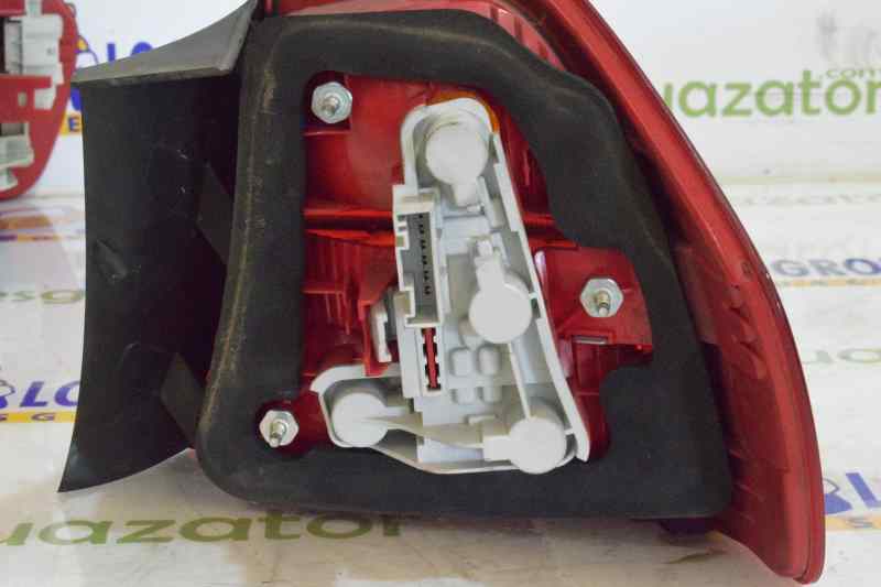 Pisca tras esquerdo 306D3 63216937457 de Bmw Serie 3 berlina e90 2007-2011 - pieza usada