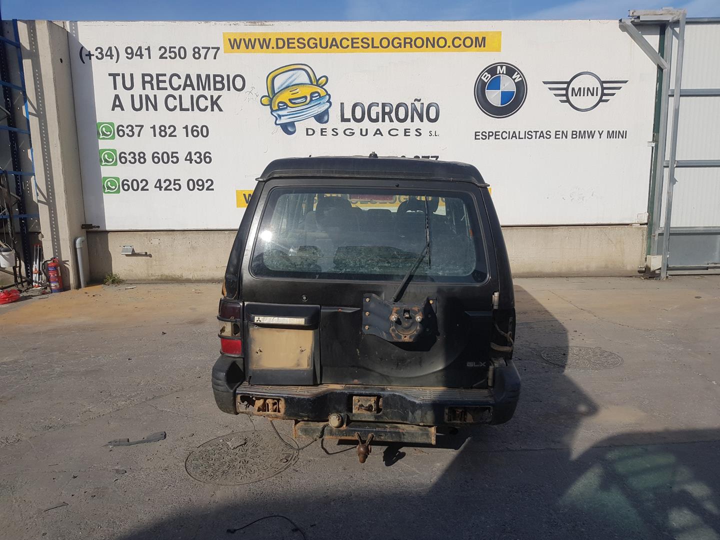 MITSUBISHI Pajero 2 generation (1991-1999) Ridicător de geam ușă dreapta față MR393528, MR304812 24146248