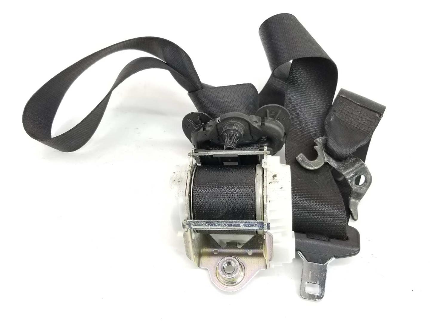 BMW 1 Series E81/E82/E87/E88 (2004-2013) Front Right Seatbelt 72119117220, 72119117220 19707218