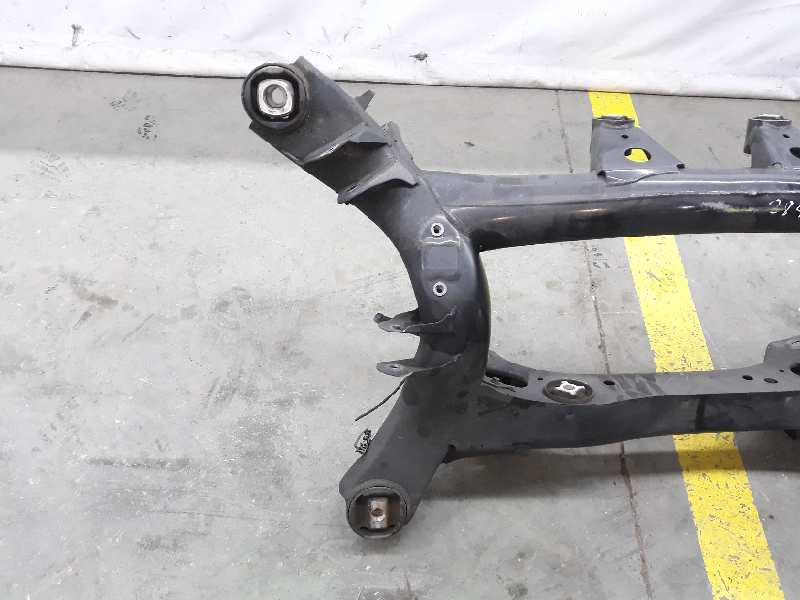 BMW 3 Series F30/F31 (2011-2020) Traversa spate 33316792506, 33316792506 19665856