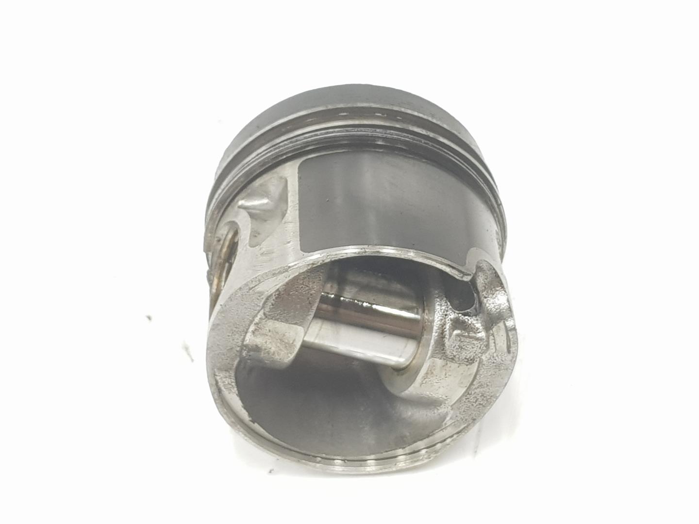 AUDI A4 B6/8E (2000-2005) Piston 038107065GM, 038107065GM, 1111AA 25170094