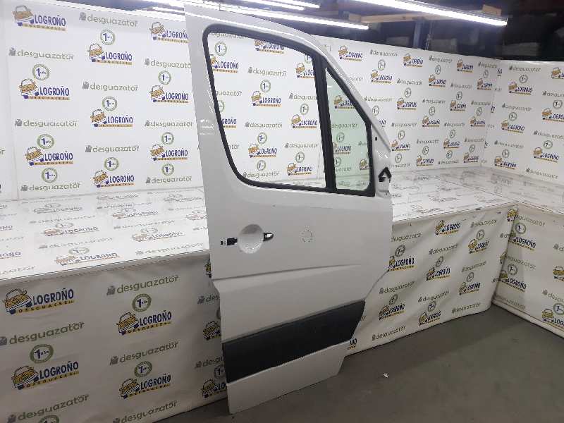 MERCEDES-BENZ Sprinter 2 generation (906) (2006-2018) Front Right Door A9067200105, A9067200105, BLANCA 24548121