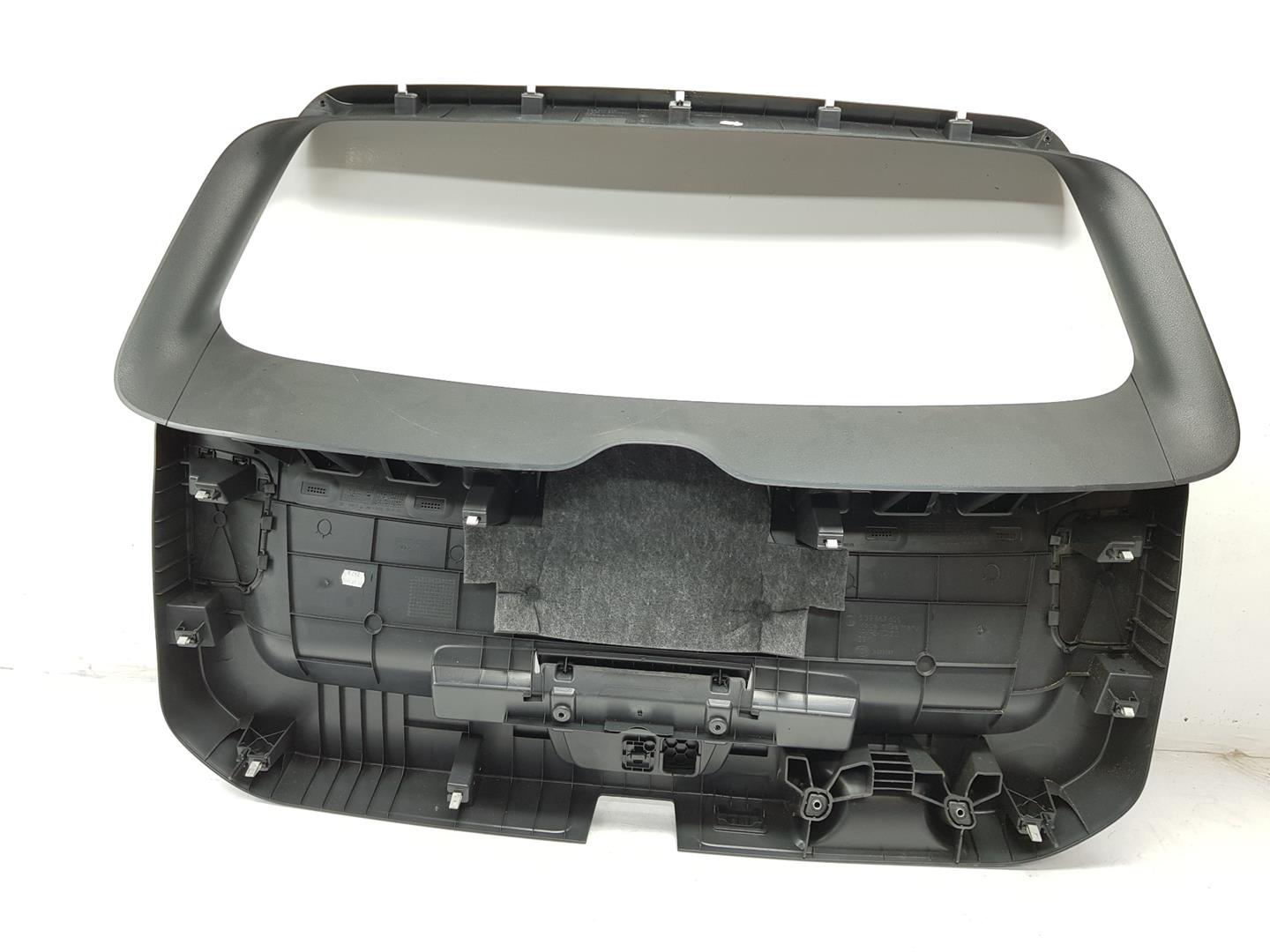 VOLKSWAGEN Passat Variant 1 generation (2010-2024) Tailgate Cover Trim 3G9867605, 3G9867605 22487601