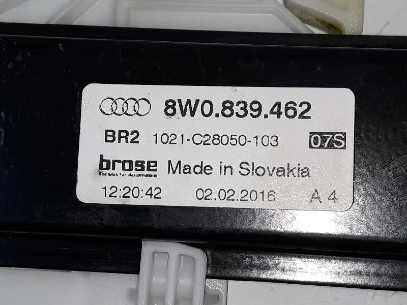 AUDI A4 B9/8W (2015-2024) Aizmugurējo labo durvju logu pacēlājs 8W0839462,1021C28050103,8W0839462 24067927