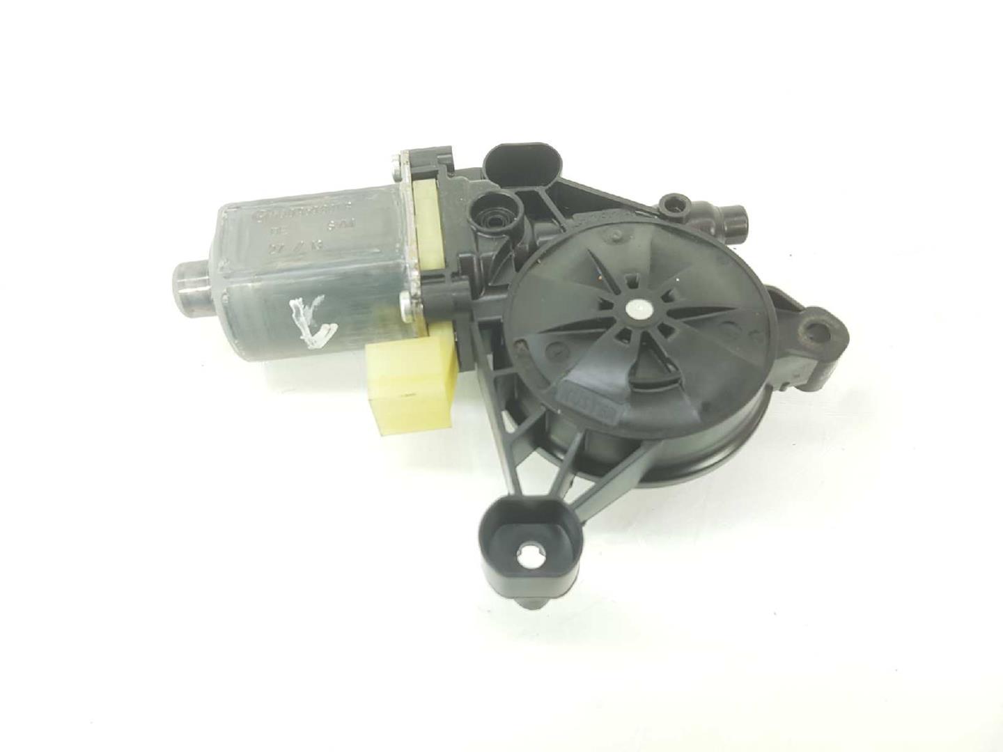 VOLKSWAGEN Golf 7 generation (2012-2024) Motor regulator geam ușă stânga față 5Q4959812F, 0130822, C138411002222DL 19750183