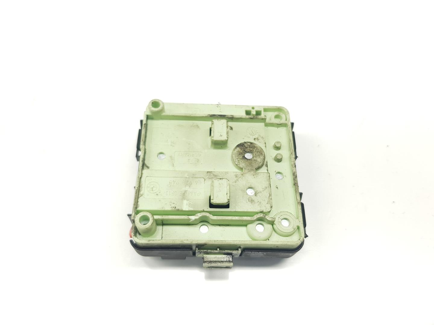 BMW X3 E83 (2003-2010) Fuse Box 61138387547,8387547 24198505