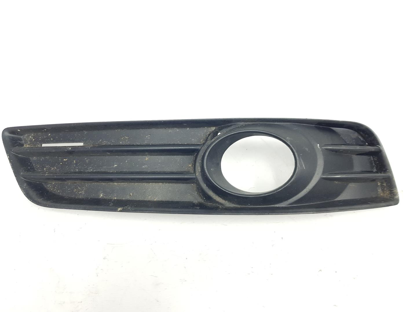 BMW A2 8Z (1999-2005) Radiator Grille 8P0807682E, 8P0807682E9B9, REJILLADERECHA 19724588