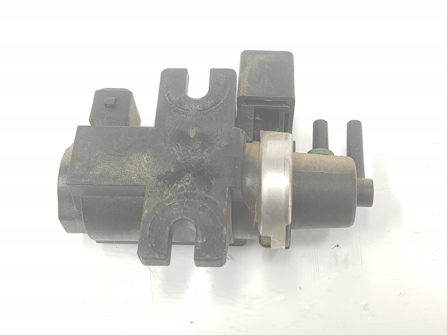 BMW 3 Series E46 (1997-2006) Solenoid Valve 11742247906, 11747796634 19910218