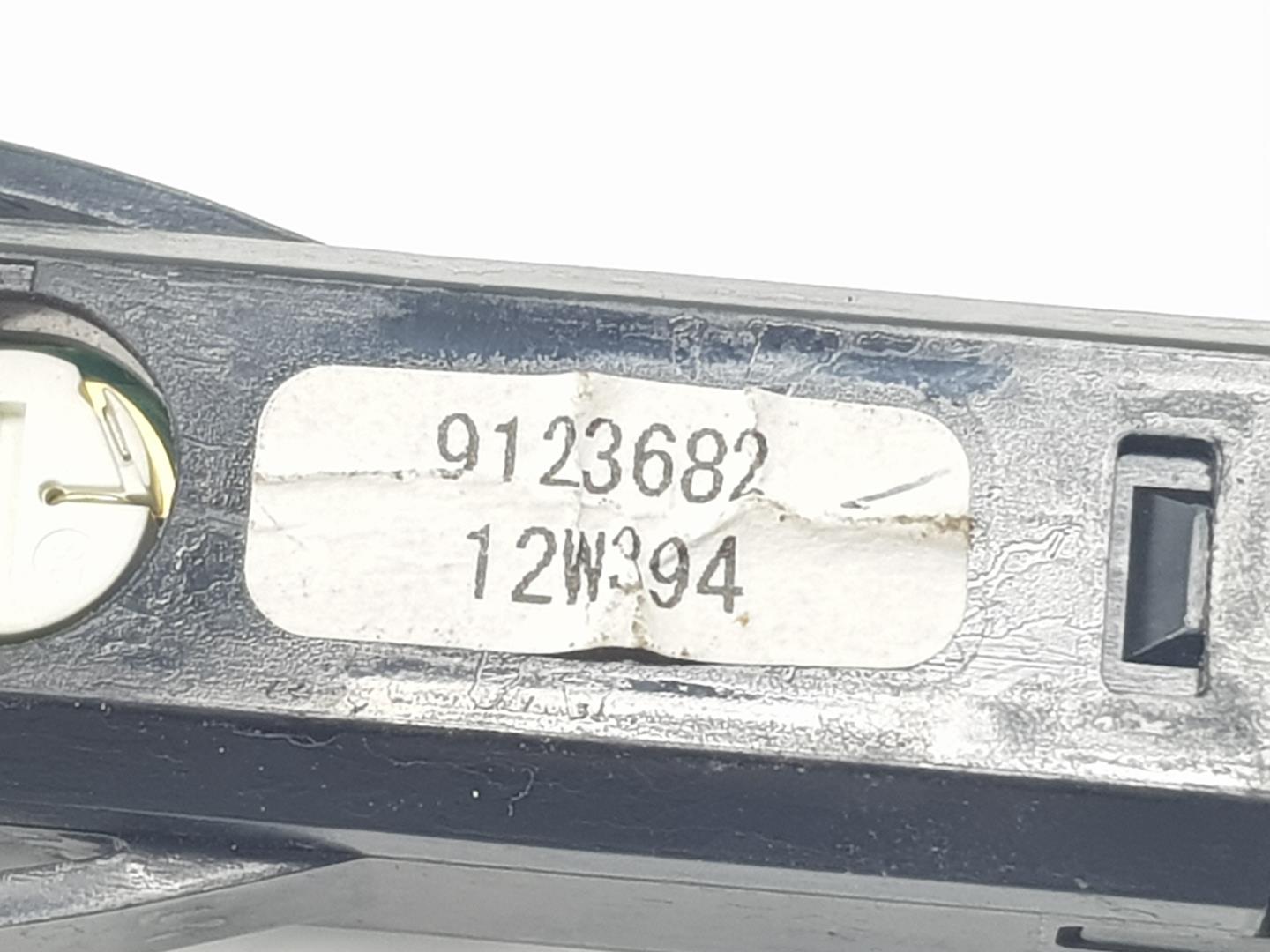 VOLVO V40 2 generation (2012-2020) кнопка опасности 9123682, 9123682 23093303