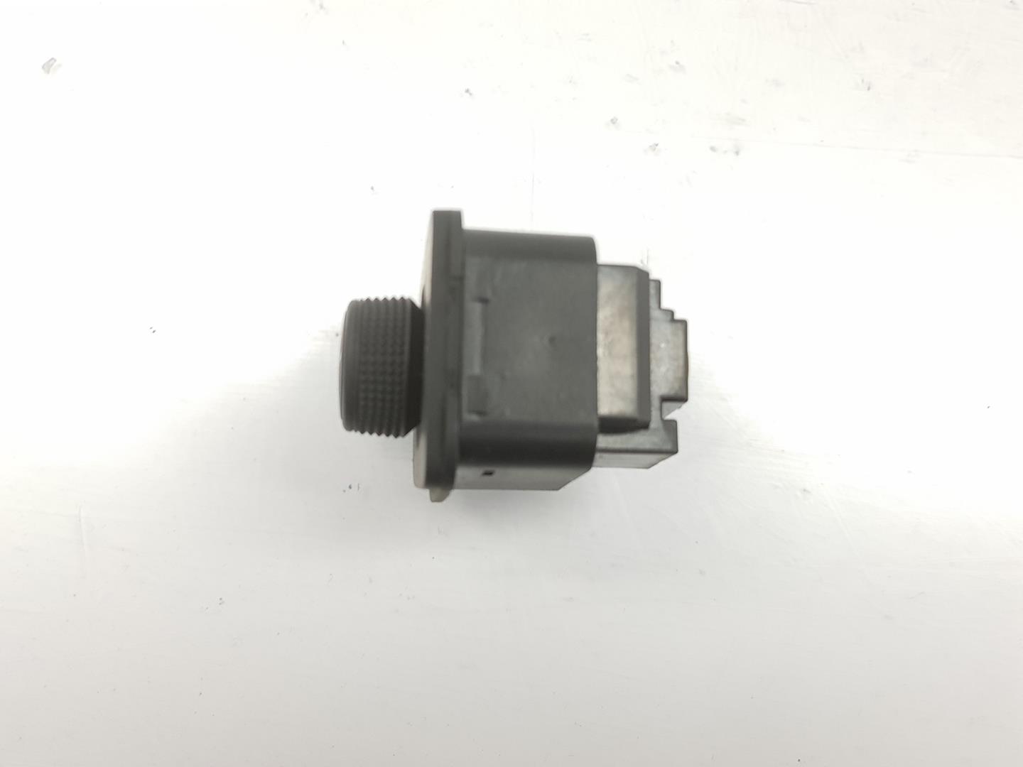 SEAT Toledo 3 generation (2004-2010) Alte unități de control 5F0959565D, 5F0959565D, 1141CB 19935509