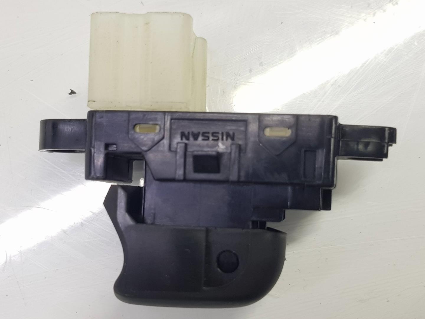 NISSAN Qashqai 2 generation (2013-2023) Rear Right Door Window Control Switch 25411HV00B,25411HV00B 19808020