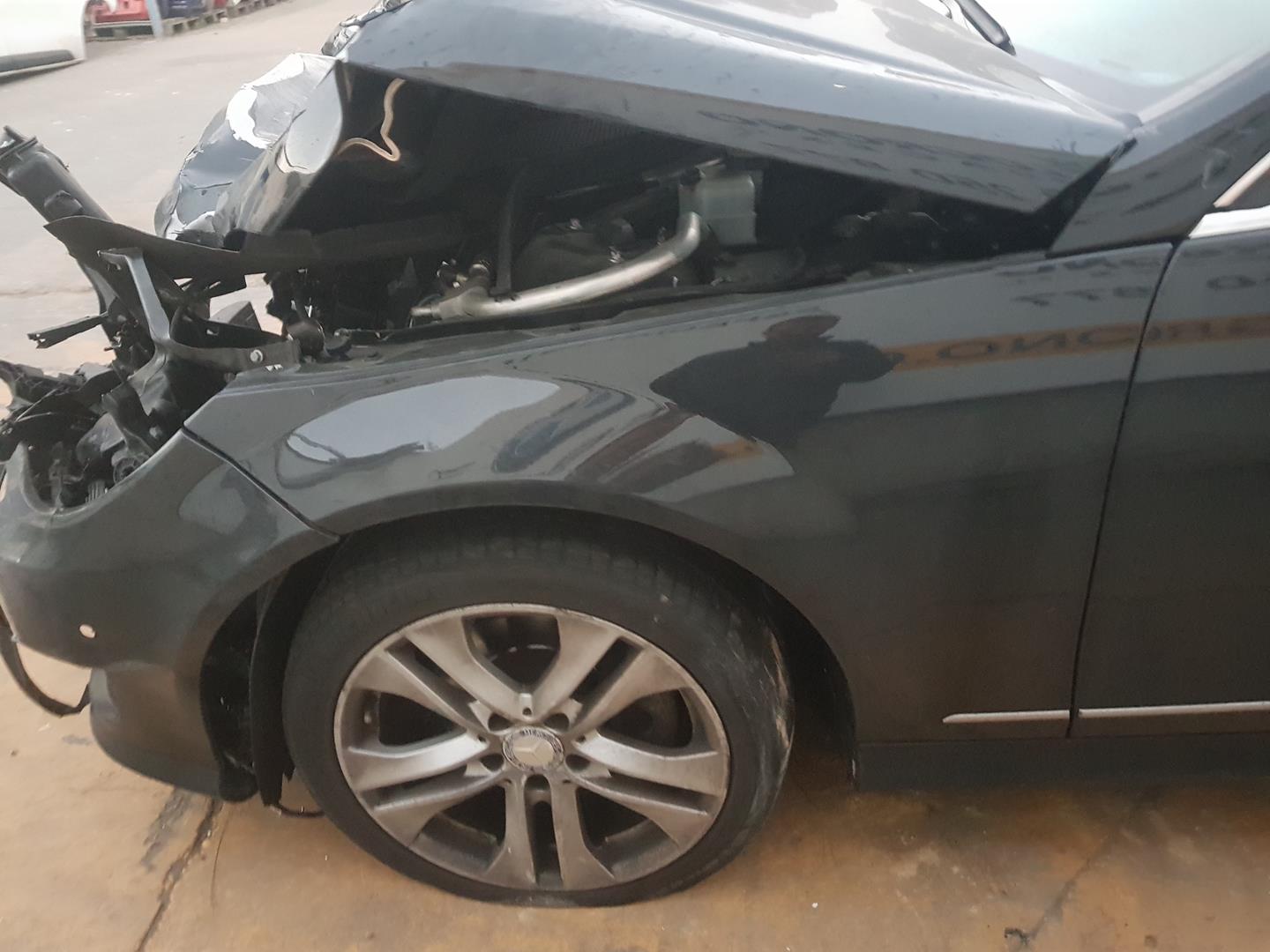 MERCEDES-BENZ C-Class W204/S204/C204 (2004-2015) Rezerves ritenis A2044000302,2044000302 19788938