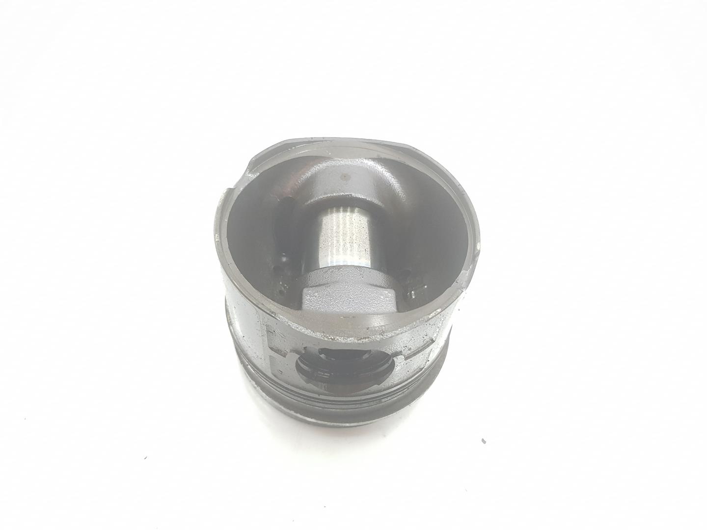 BMW 3 Series E46 (1997-2006) Piston 2247502, 2247502 24773608