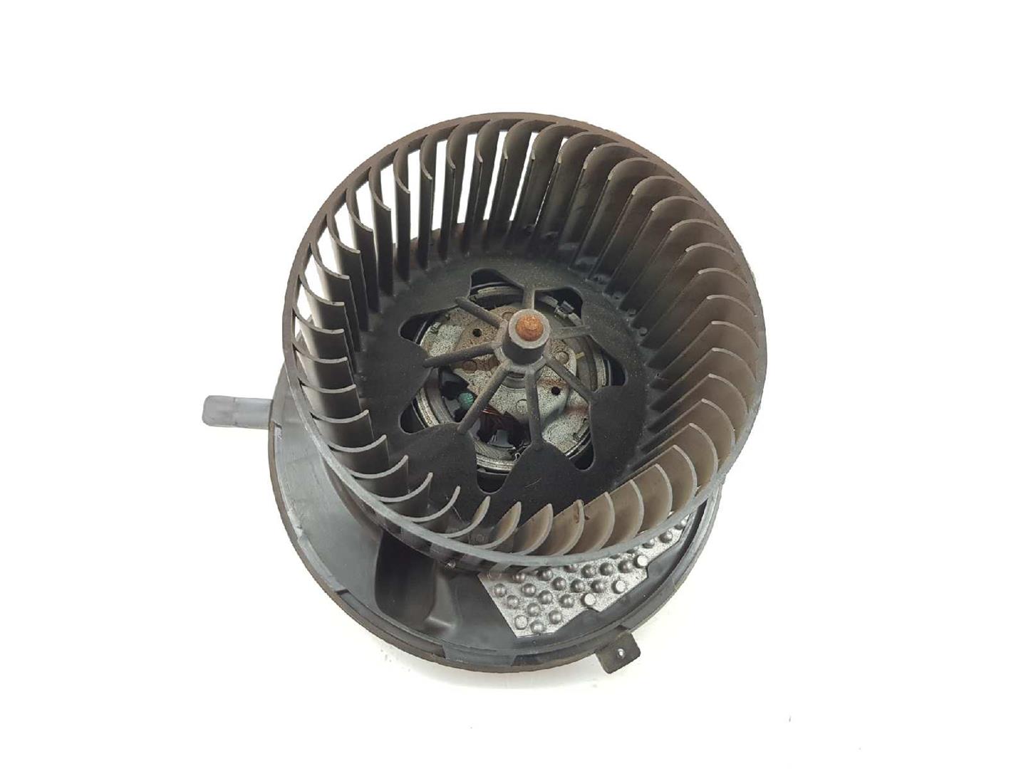 VOLKSWAGEN Scirocco 3 generation (2008-2020) Heater Blower Fan 3C0907521F, 3C0907521F 19906609