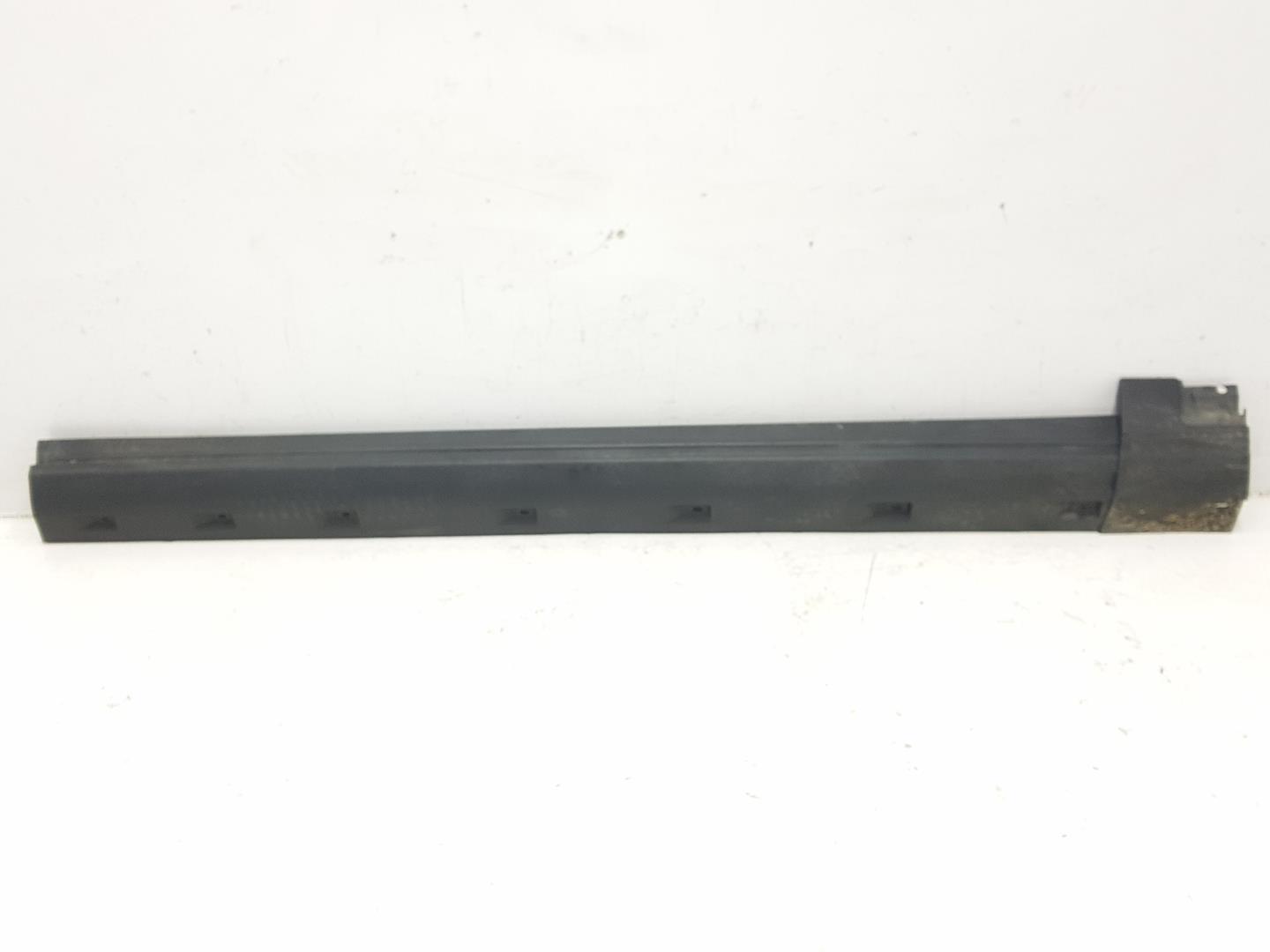 LAND ROVER Discovery 3 generation (2004-2009) Other Body Parts LR063769, FH2210154AC, DERECHA 24214811