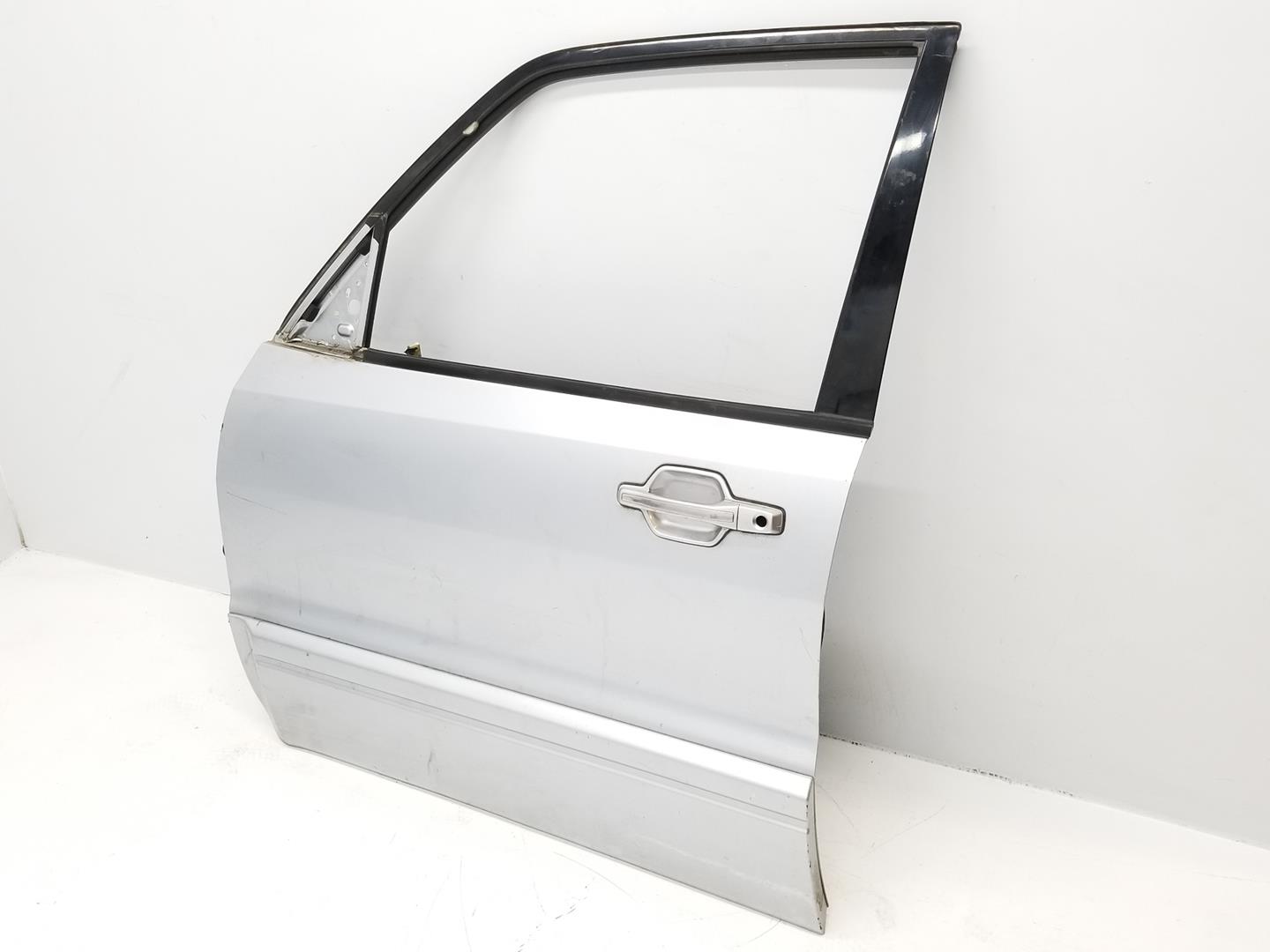 MITSUBISHI Pajero 3 generation (1999-2006) Front Right Door MN161226, MN161226, COLORPLATA 24173101