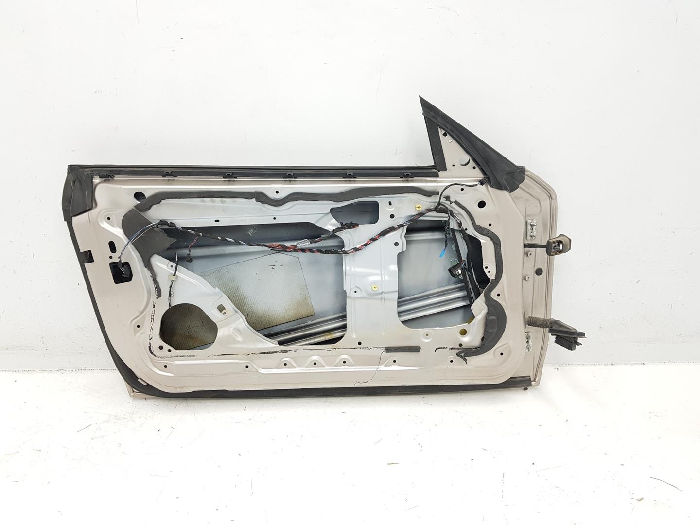 BMW 1 Series E81/E82/E87/E88 (2004-2013) Front Left Door 41515A2A377, 5A2A377, COLORGRISA72 21584584