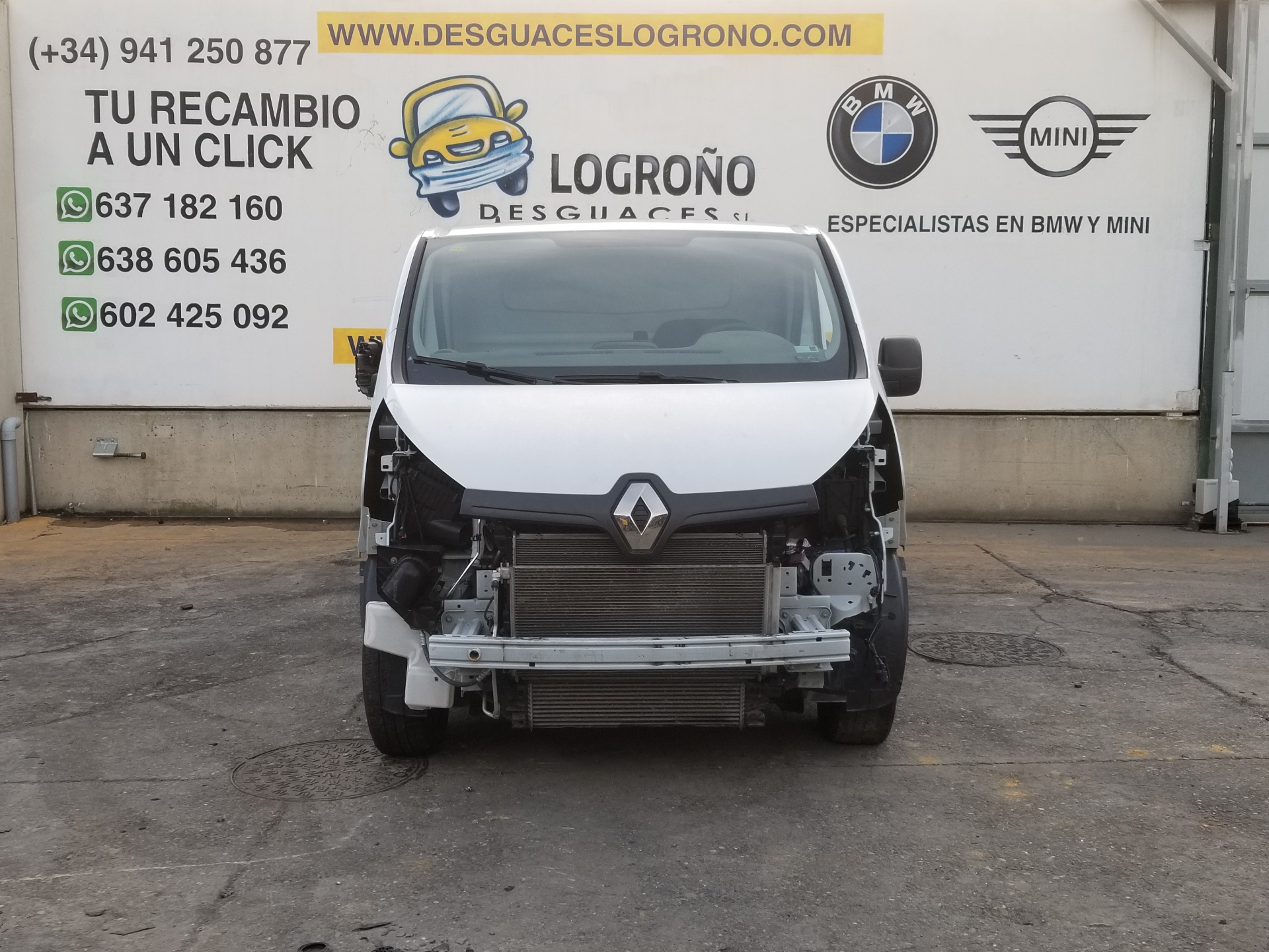 RENAULT Trafic 2 generation (2001-2015) Priekinių valytuvų mechanizmas (trapecija) 233003248R,233003248R 26904446