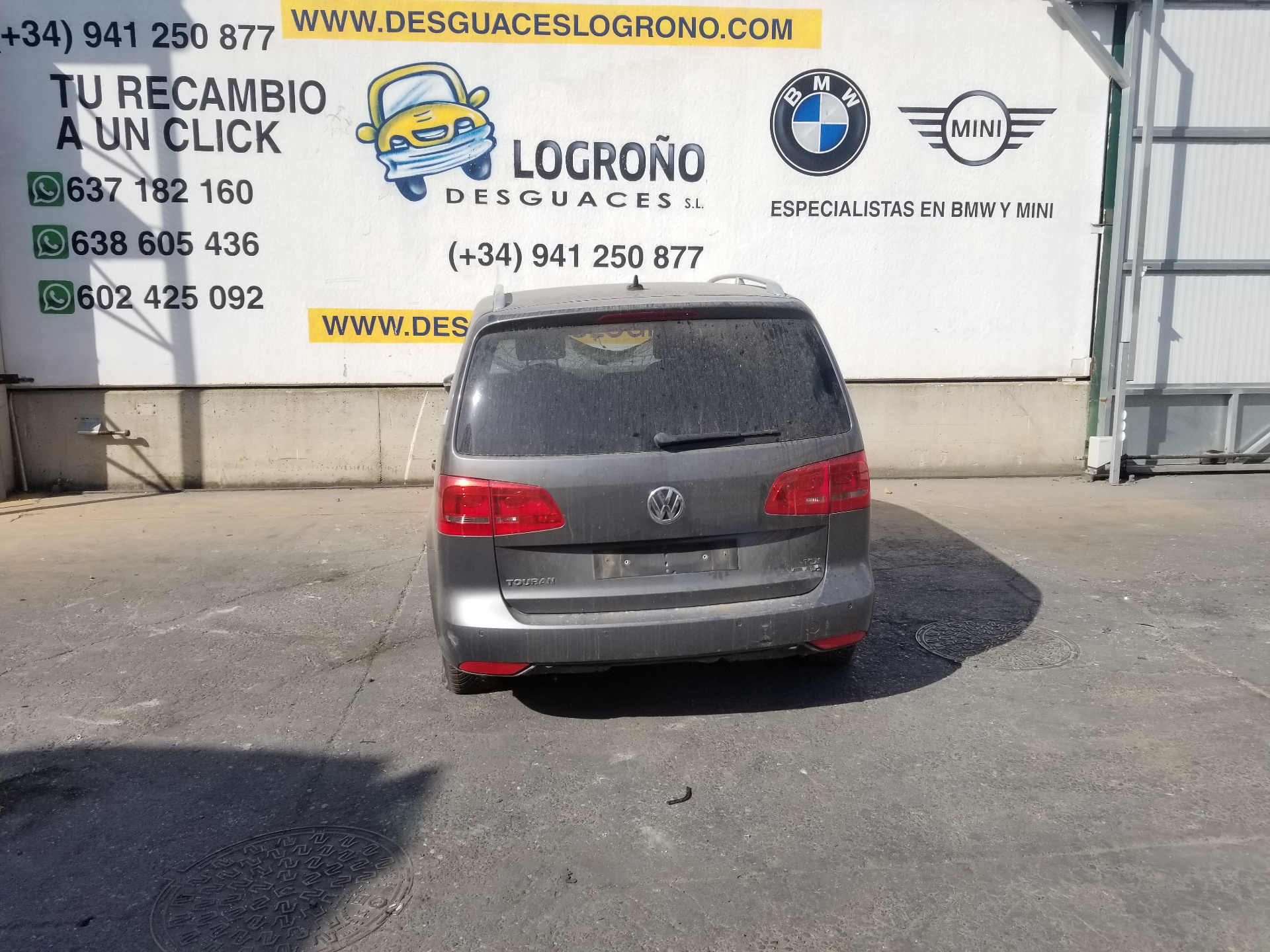 VOLKSWAGEN Touran 1 generation (2003-2015) Galinio dangčio (bagažinės) valytuvo varikliukas 5K6955711B,5K6955711B 24224427