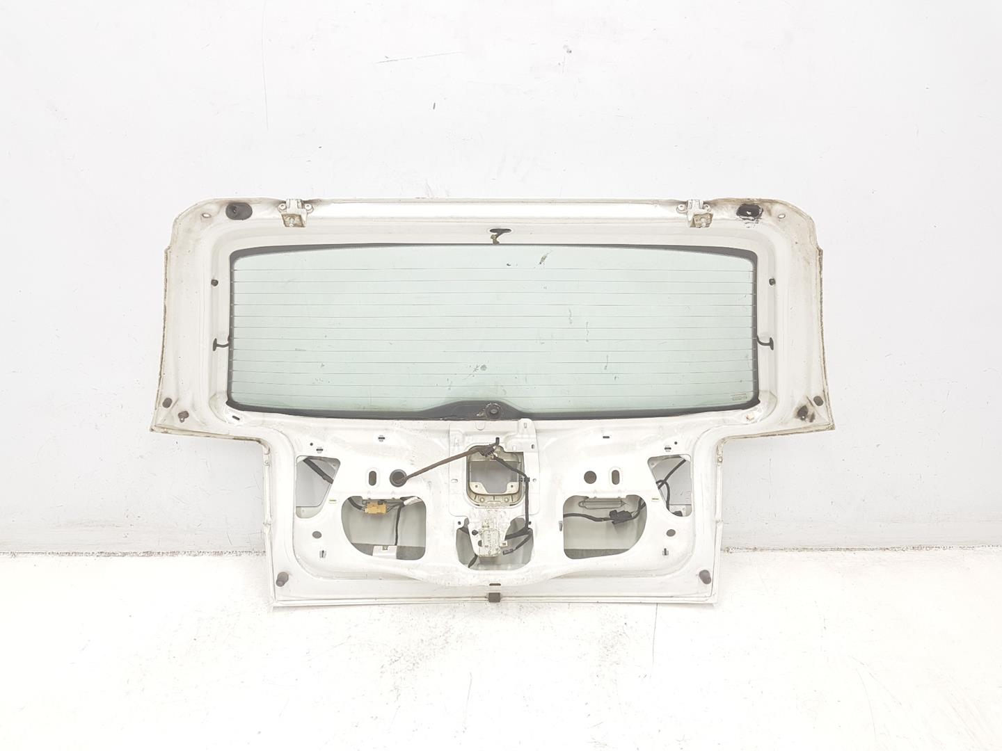 SEAT Ibiza 2 generation (1993-2002) Крышка багажника 6K6827025D,6K6827025D,COLORBLANCOCANDYB9A 24219856