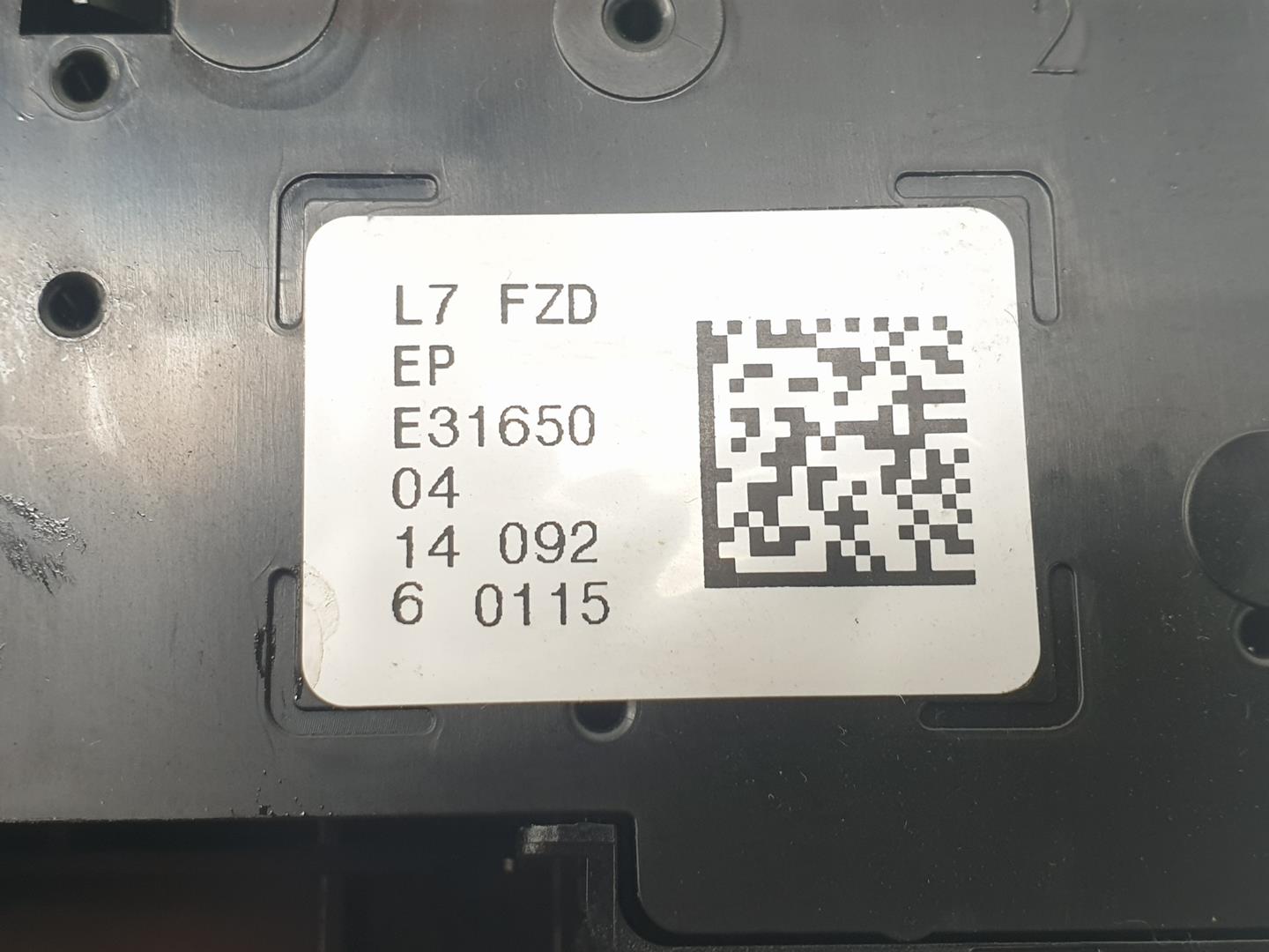 BMW 1 Series F20/F21 (2011-2020) Andre indvendige dele 9263878,61319263878 24248812