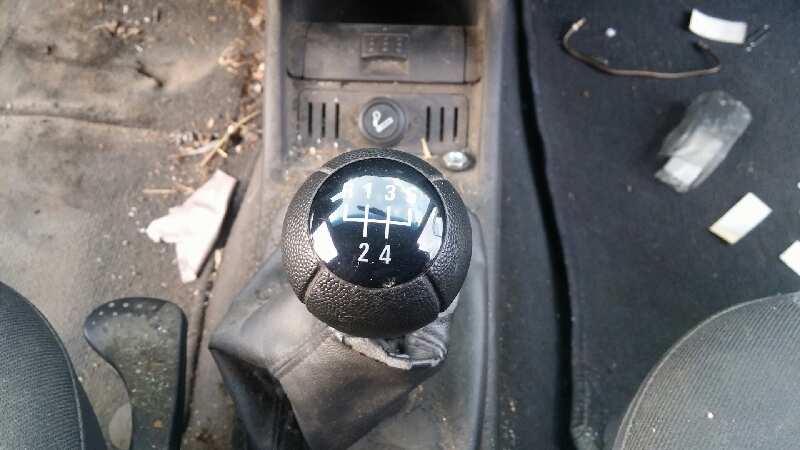 OPEL Corsa C (2000-2006) Помпа кондиціонера 13197538,2222DL 19596117