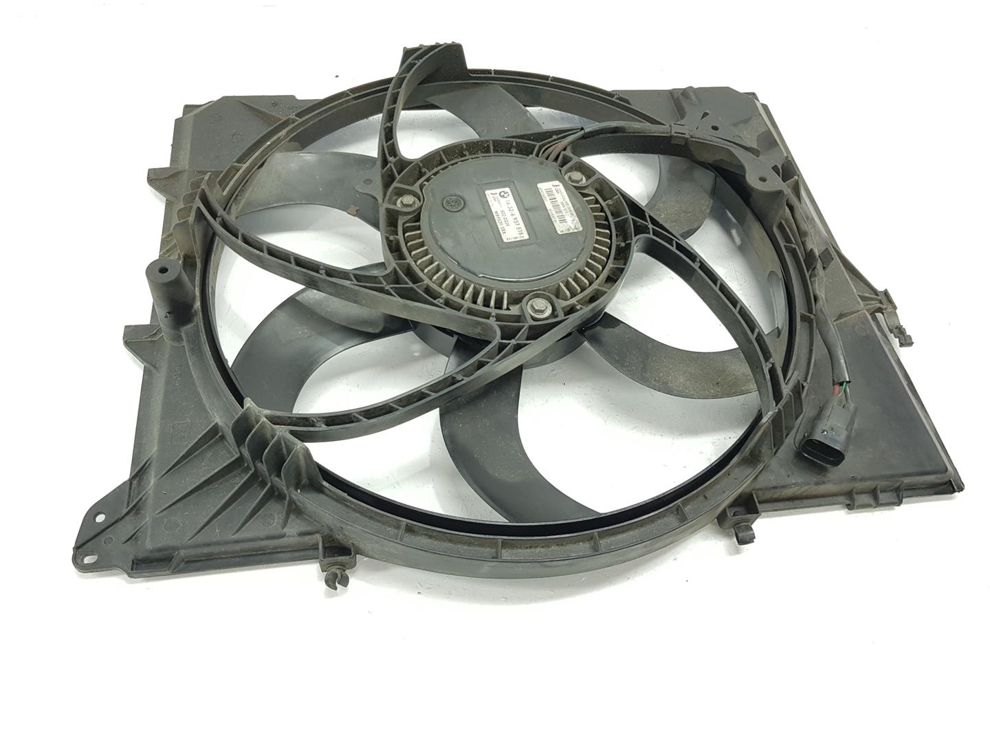 BMW 3 Series E90/E91/E92/E93 (2004-2013) Ventilateur diffuseur 17427523259, 8641963 23894352