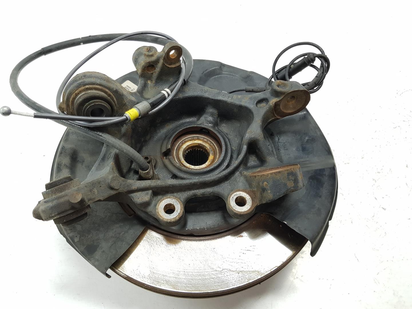 BMW 4 Series F32/F33/F36 (2013-2020) Rear Left Wheel Hub 33326797507, 6797507 24208517