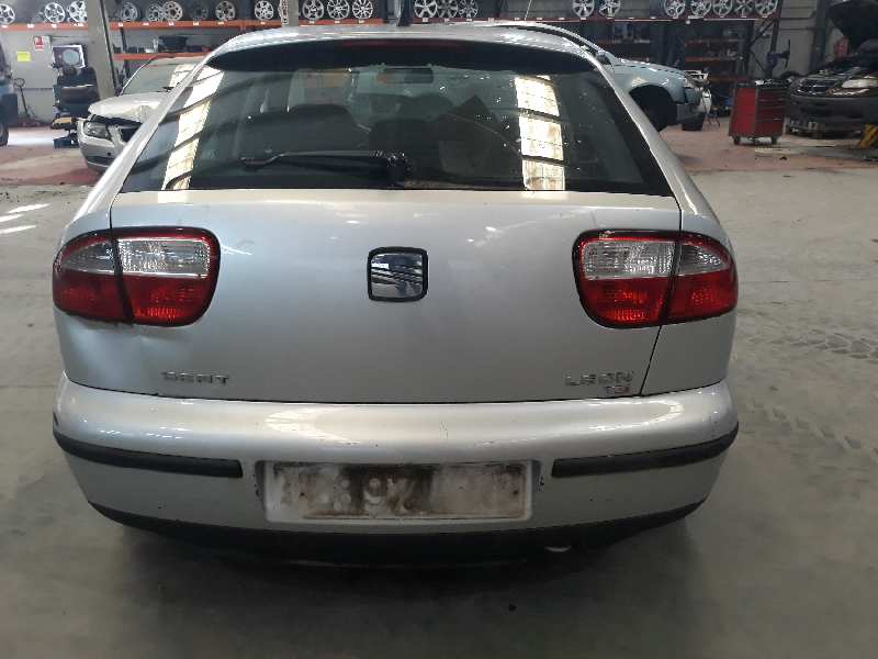 SEAT Leon 1 generation (1999-2005) Пряжка ремня безопасности переднего левого сиденья 1M0857705A,1M0857705A 19613170