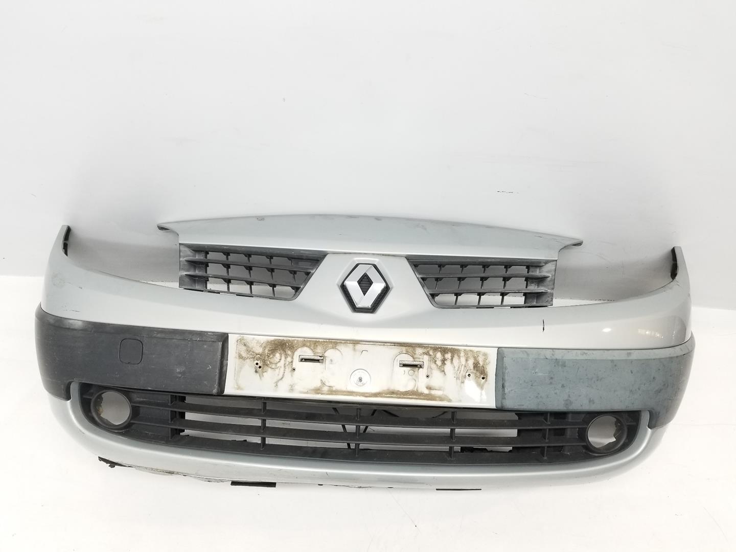 RENAULT Scenic 2 generation (2003-2010) Priekšējais bamperis 620225303R, 620225303R, COLORGRISPLATA 20353890