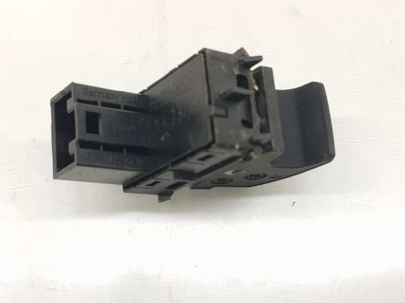 SEAT Leon 3 generation (2012-2020) Front Right Door Window Switch 5G0959855P,5G0959855P 19657128