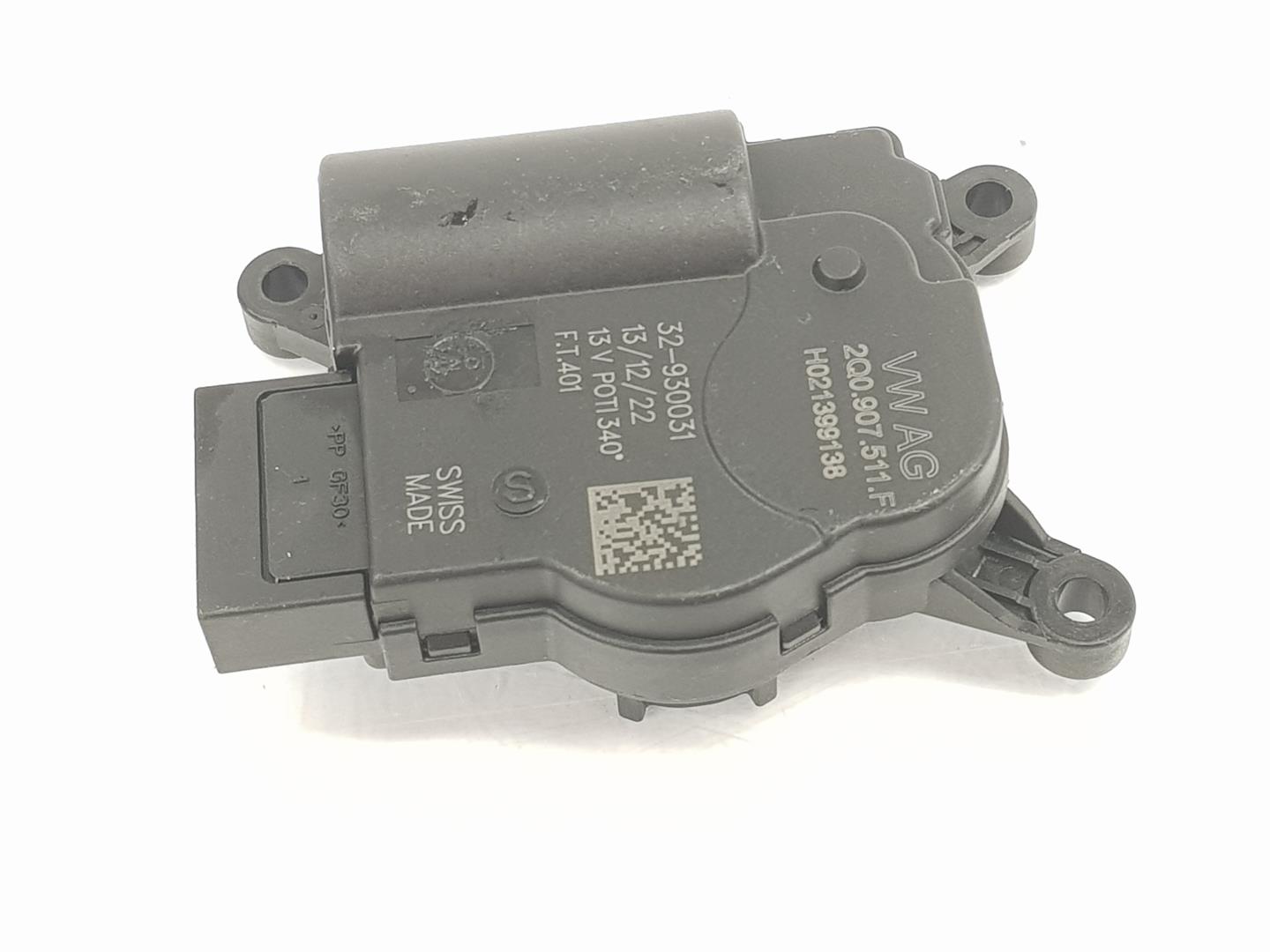 VOLKSWAGEN Transporter T6 (2015-2024) Air Conditioner Air Flow Valve Motor 2Q0907511F, 2Q0907511F 24219266