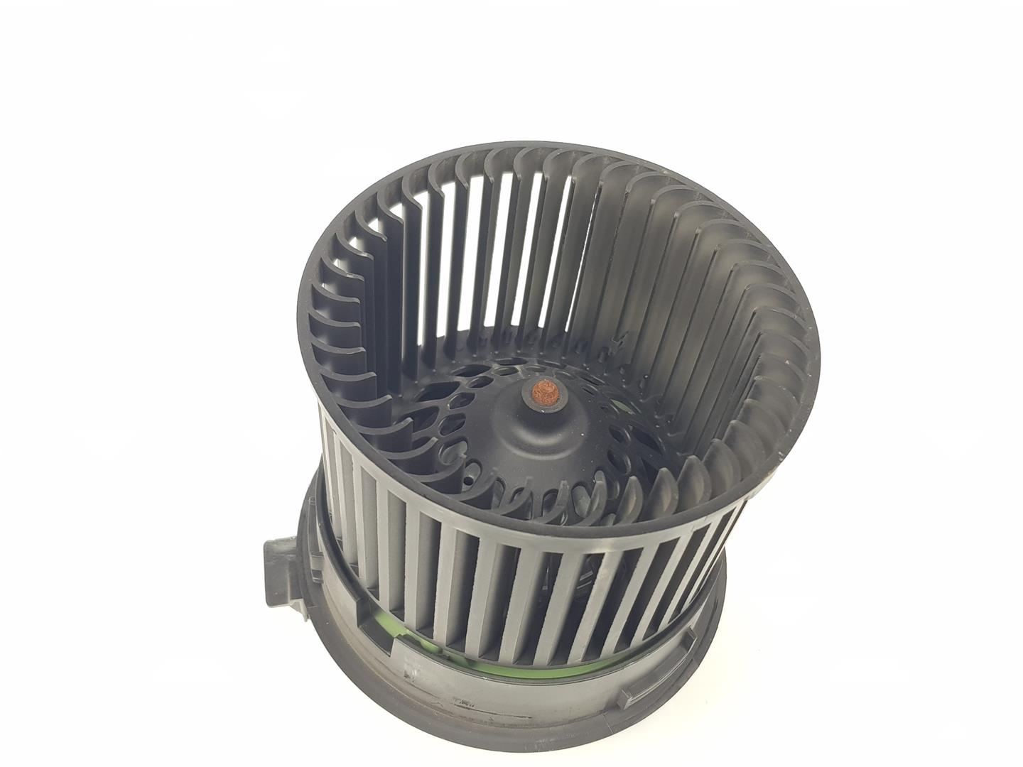 PEUGEOT 208 Peugeot 208 (2012-2015) Ventilateur de chauffage T1013140A, 1608182080 23539583