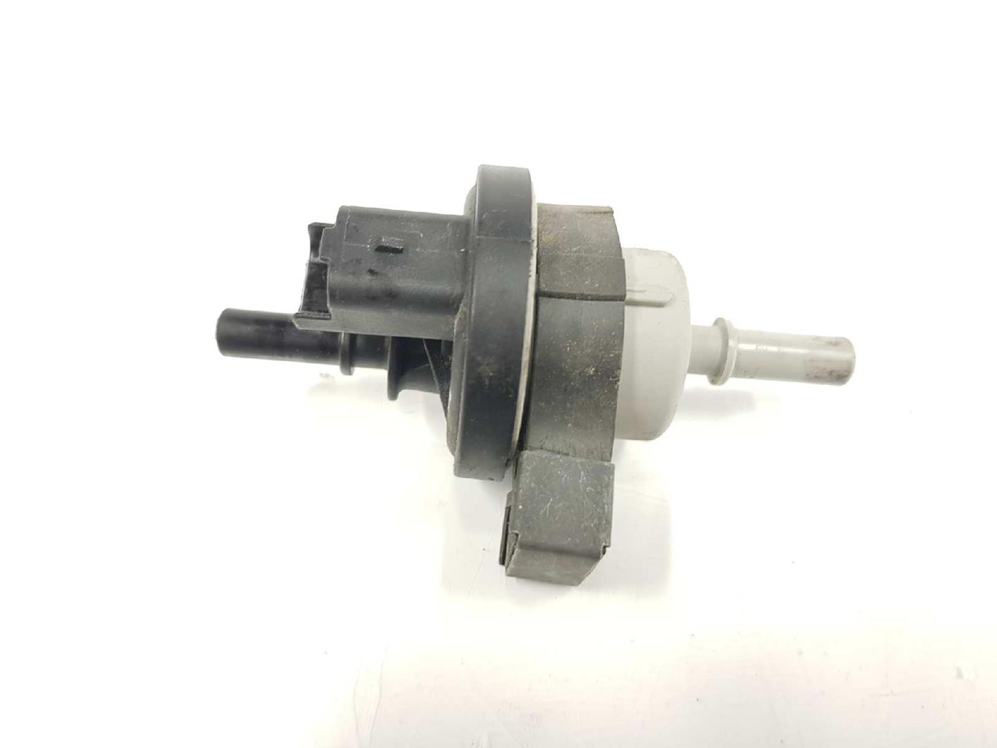 RENAULT Clio 4 generation (2012-2020) Solenoid Valve 269516045, 269516045 19729012