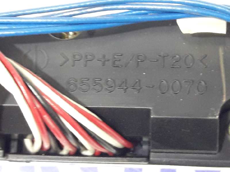 Interruptores consola 1KDFTV 6559440070 de Toyota Land cruiser 2002-2009 125 CV - pieza usada