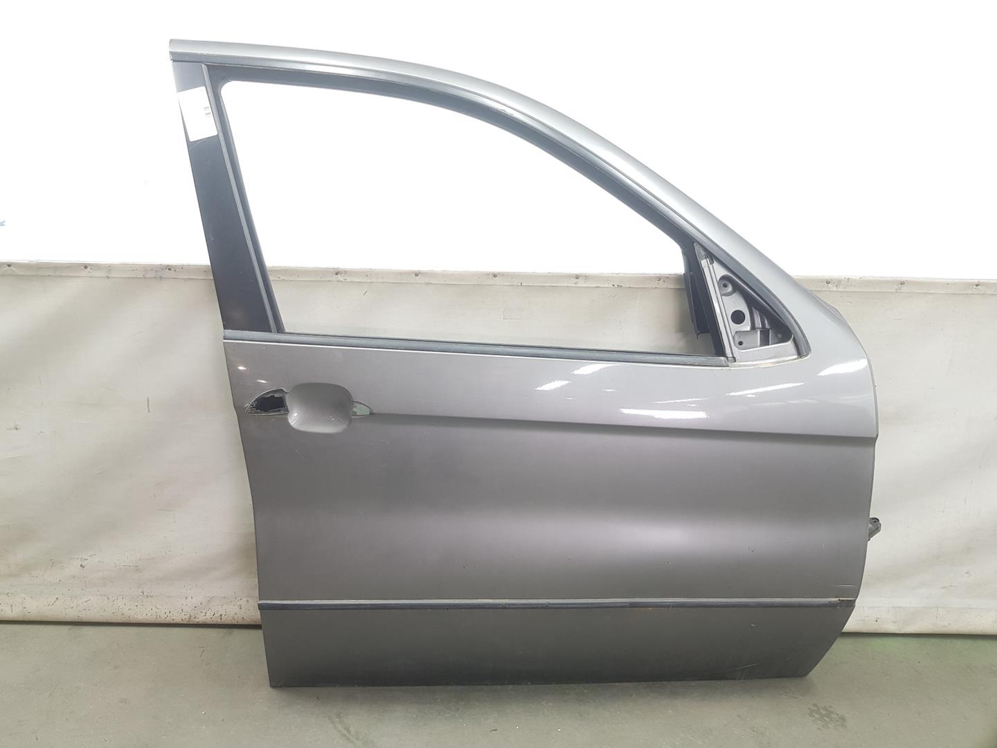 BMW X5 E53 (1999-2006) Front Right Door 8256824, 41518256824, COLORGRIS472 19898461