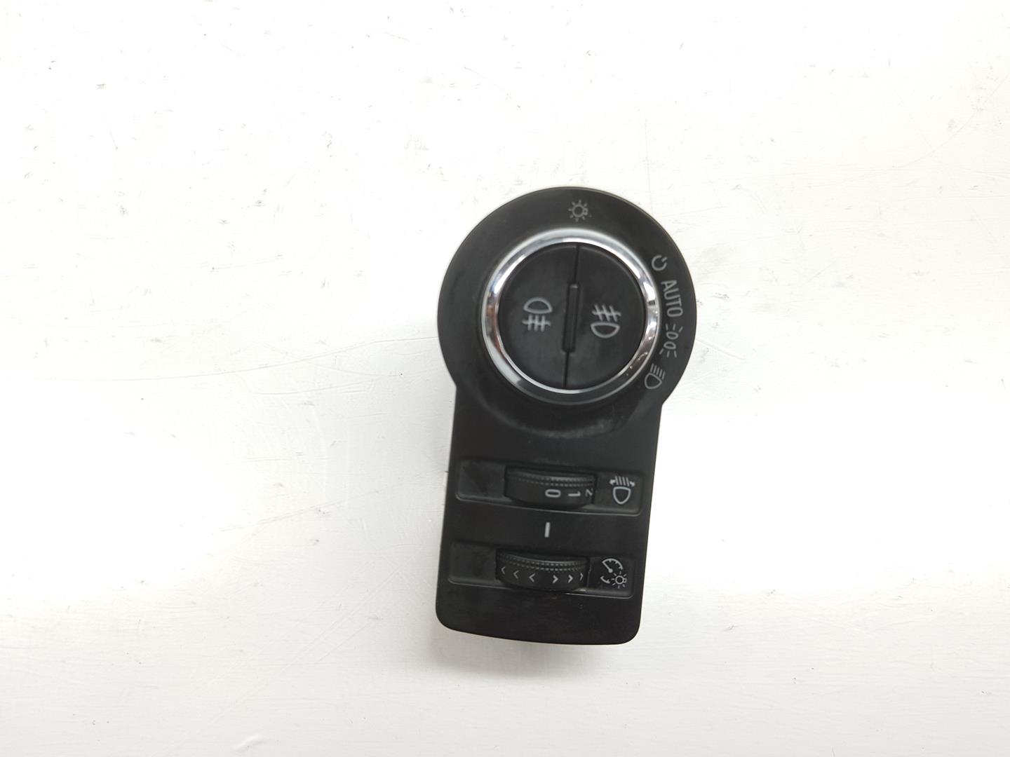 CHEVROLET Cruze 1 generation (2009-2015) Headlight Switch Control Unit 13301752, 13301752 19779554