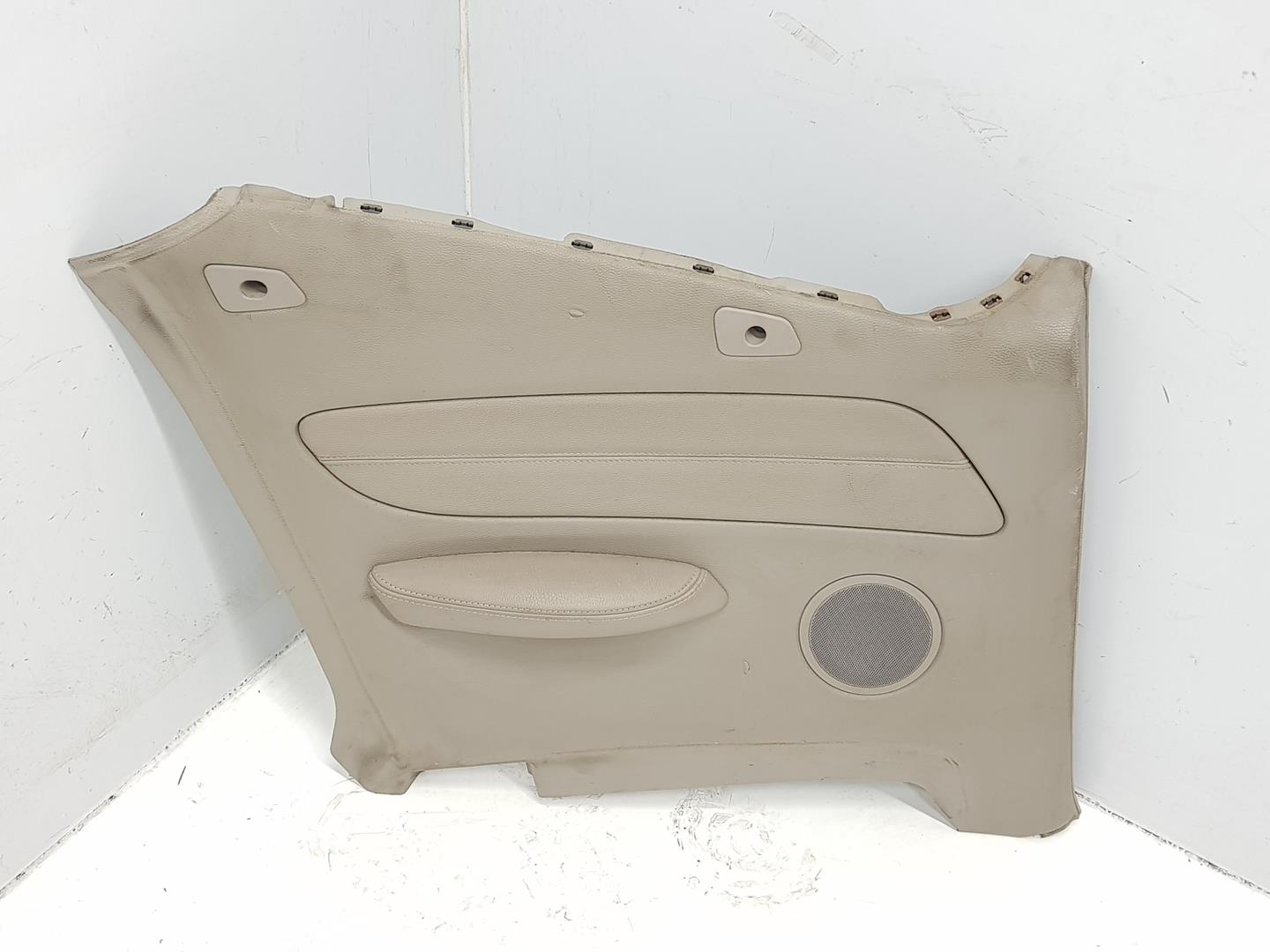 BMW 1 Series E81/E82/E87/E88 (2004-2013) Seats CUEROBEIGE, MANUALES 21623545