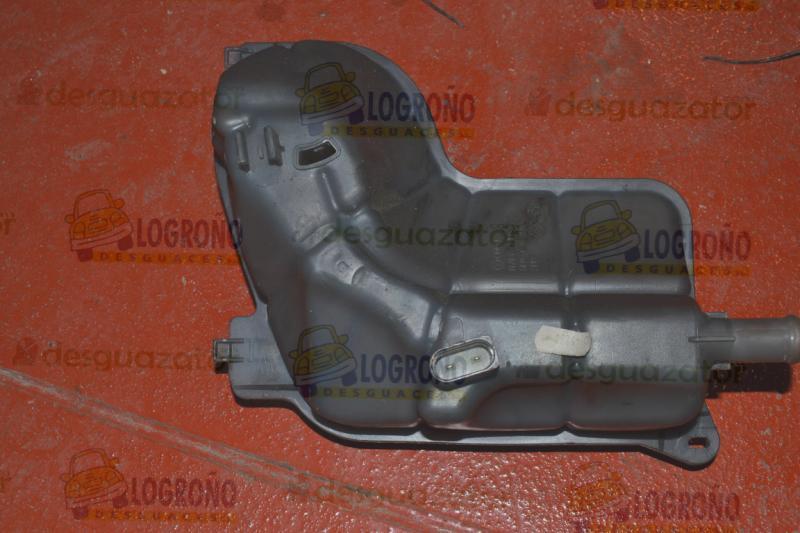 AUDI A4 B6/8E (2000-2005) Išsiplėtimo bakelis 8E0121403, 8E0121403 19546416