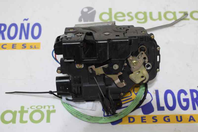 AUDI A4 B6/8E (2000-2005) Vasemman etuoven lukko 4B1837015G 19557873