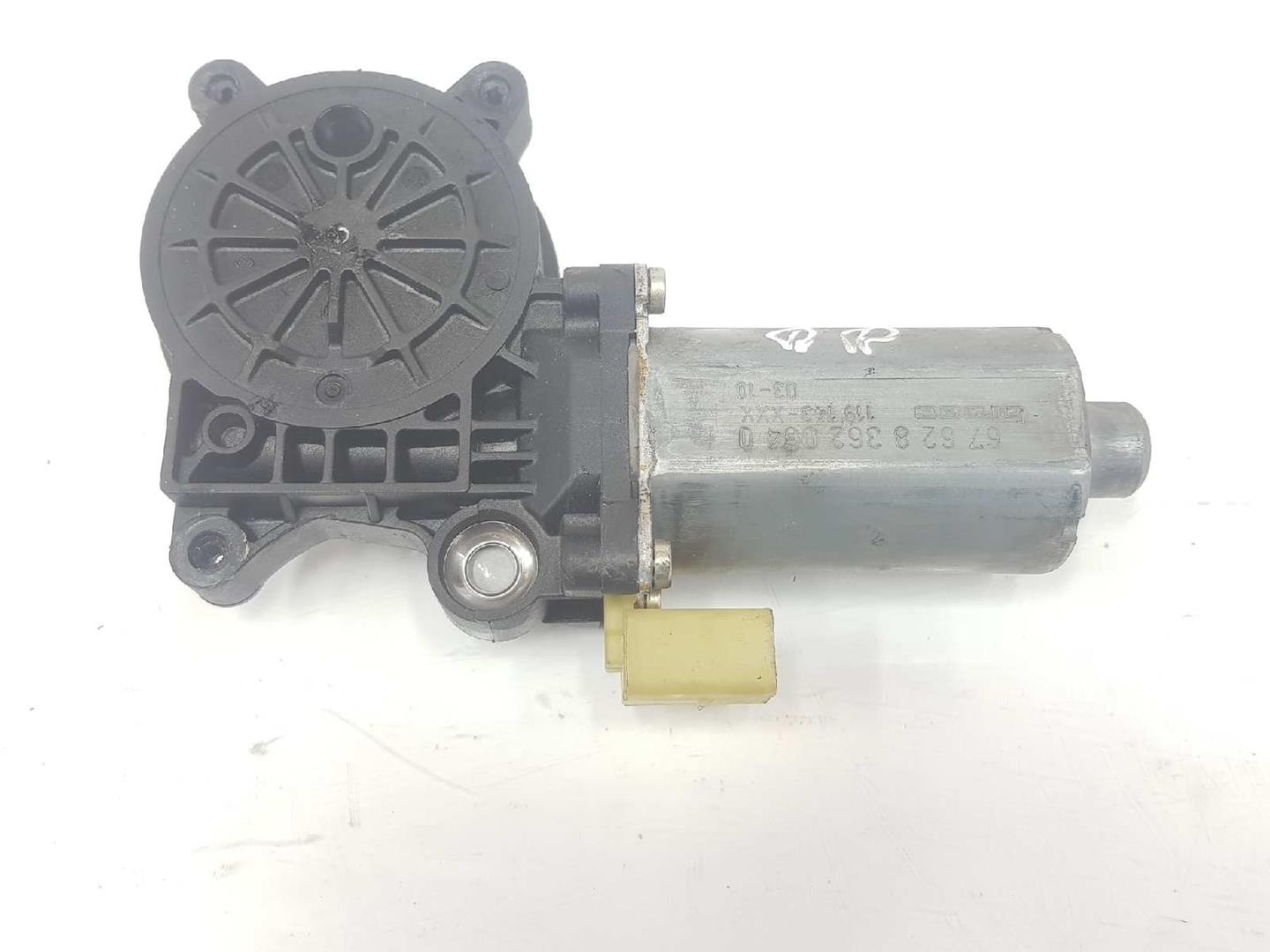 BMW 3 Series E46 (1997-2006) Front Right Door Window Control Motor 67628362064, 0130821717, SOLOMOTOR 19720116