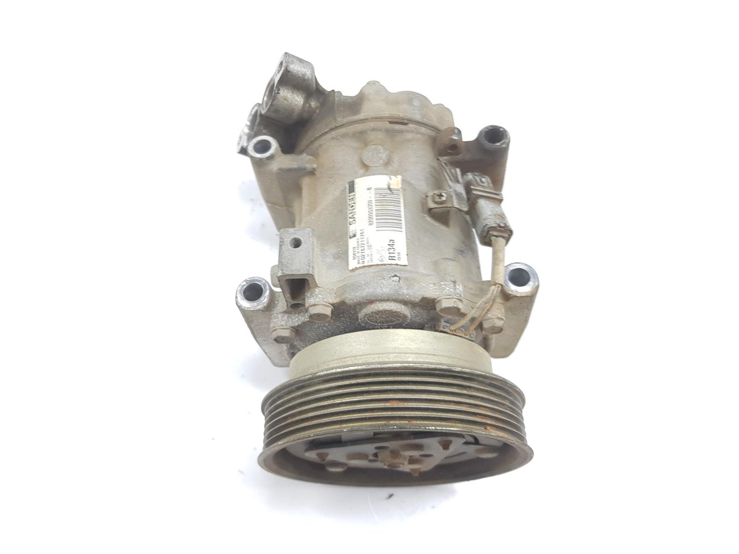 MERCEDES-BENZ Citan W415 (2012-2021) Pompe de climatisation A4158300100,8200953359B 24144093