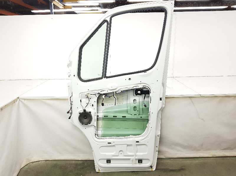 MERCEDES-BENZ Sprinter 2 generation (906) (2006-2018) Priekšējās labās durvis 9067200105,9067200105 24549744