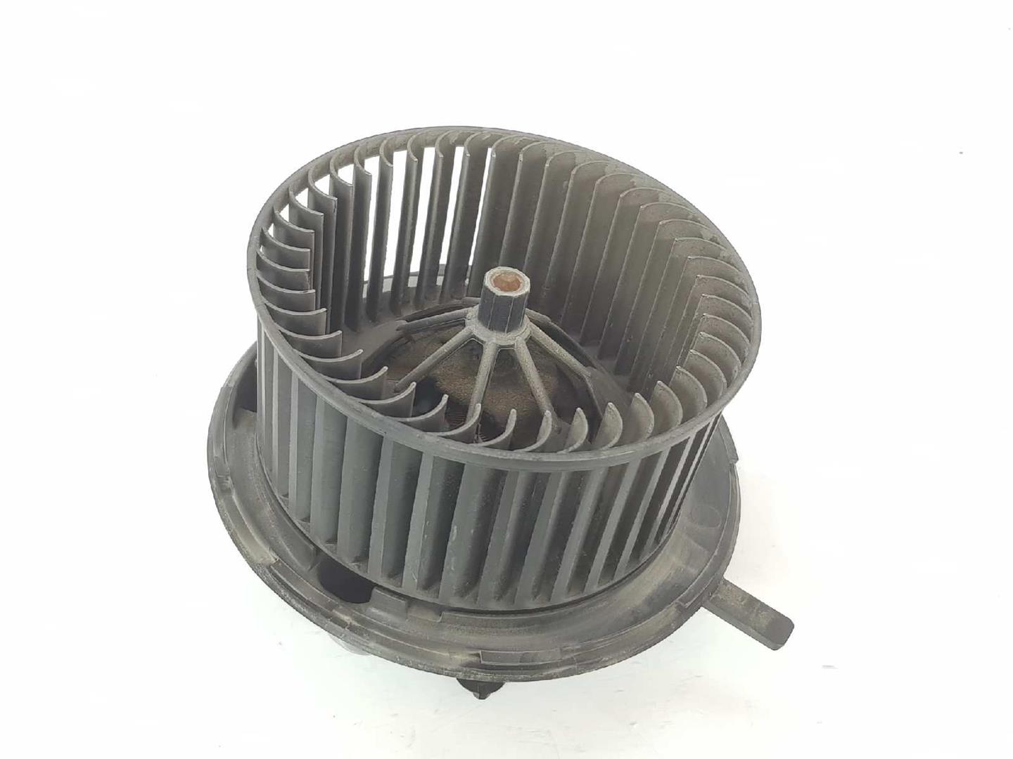 VOLKSWAGEN Passat B6 (2005-2010) Salono pečiuko varikliukas 3C1820015,3C1820015M,CZ0160600745 19889677