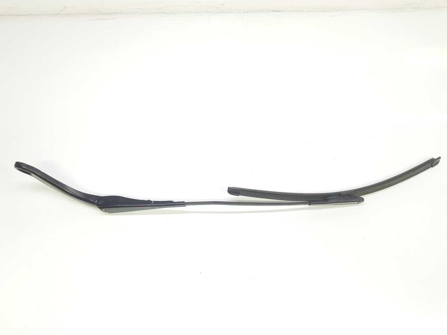 BMW 2 Series F22/F23 (2013-2020) Front Wiper Arms 61617239520, 61619465063 19850098